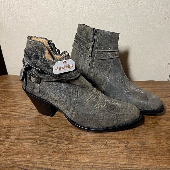 Shyanne western ankle heeled side zip boots NEW 7 - Picture 1 of 10